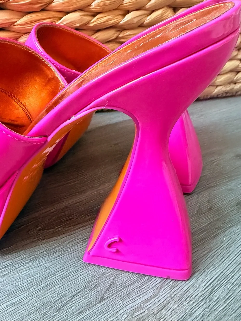 CIRCUS by Sam Edelman Hot Pink Patent Platform Mules